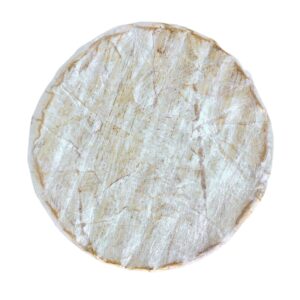 helt hjul af brie ost fra Gundestrup mejeri og bryg